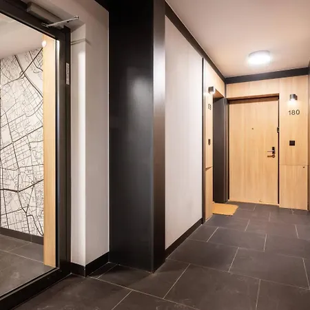 Apartment Mulberry Wiktoryn *