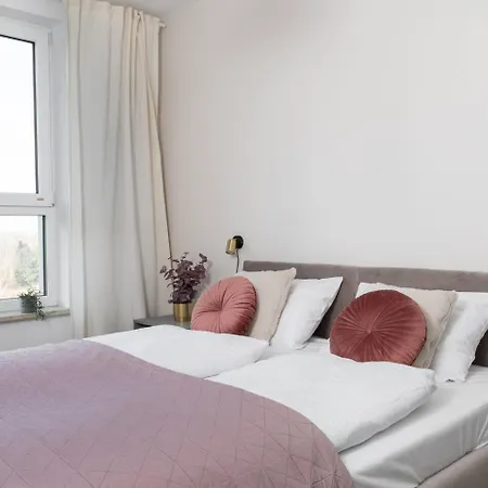 Apartment Mulberry Wiktoryn